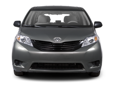 2013 Toyota Sienna SE 8 Passenger