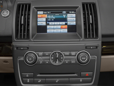 2014 Land Rover LR2 Base