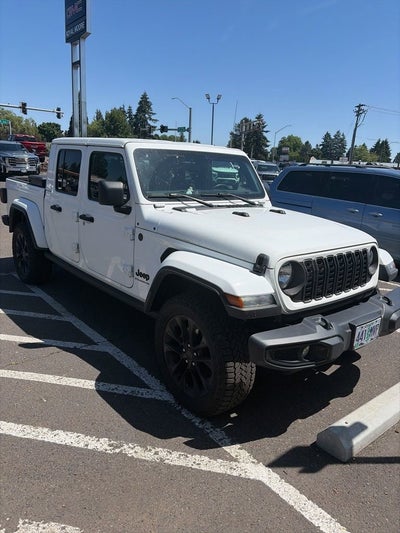 2024 Jeep Gladiator Nighthawk