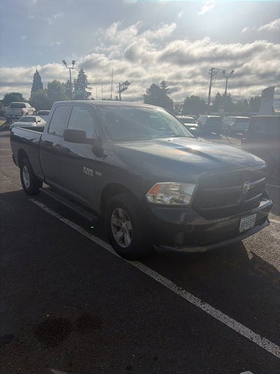 2017 RAM 1500 Express Quad Cab 4x4 6'4" Box