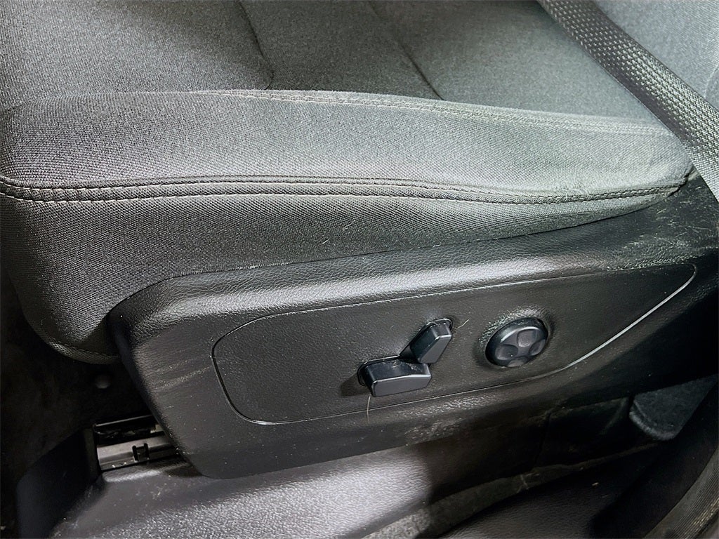 2020 RAM 1500 Big Horn Crew Cab 4x4 5'7" Box