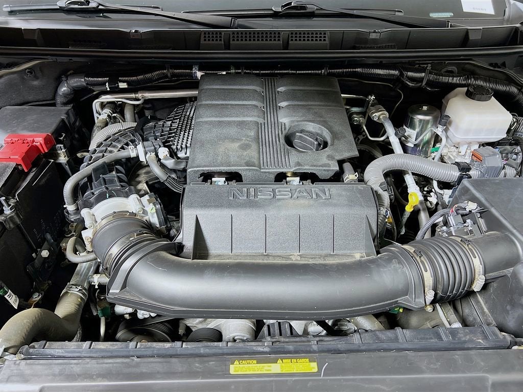 2024 Nissan Frontier Crew Cab PRO-4X 4x4
