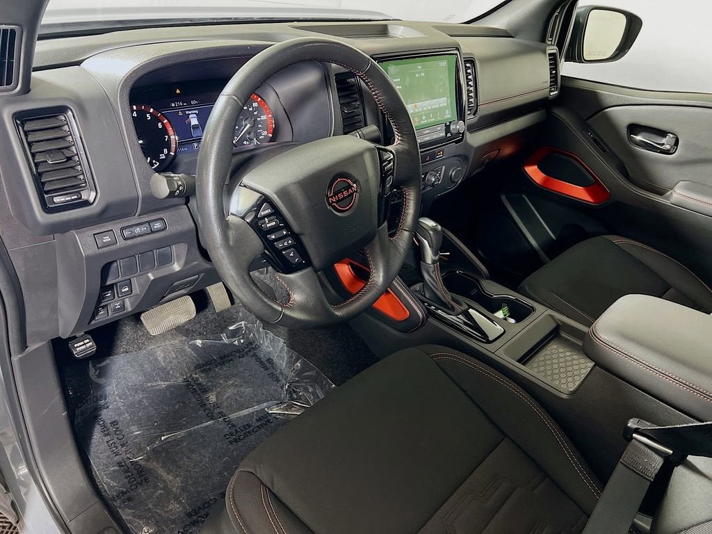2024 Nissan Frontier Crew Cab PRO-4X 4x4