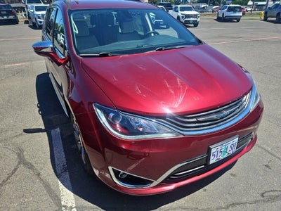 2018 Chrysler Pacifica Hybrid Limited