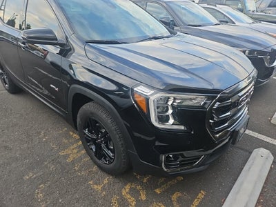 2024 GMC Terrain AT4