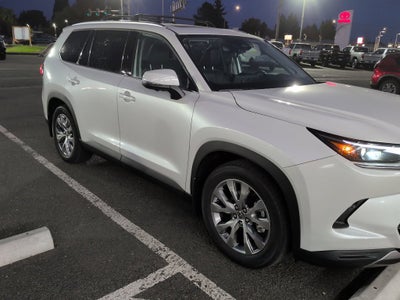 2024 Toyota Grand Highlander XLE