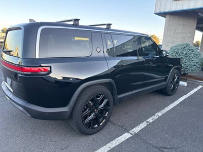 2023 RIVIAN R1S Adventure