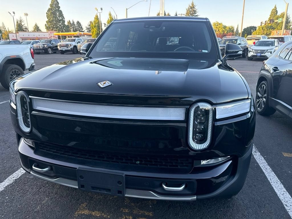 2023 RIVIAN R1S Adventure