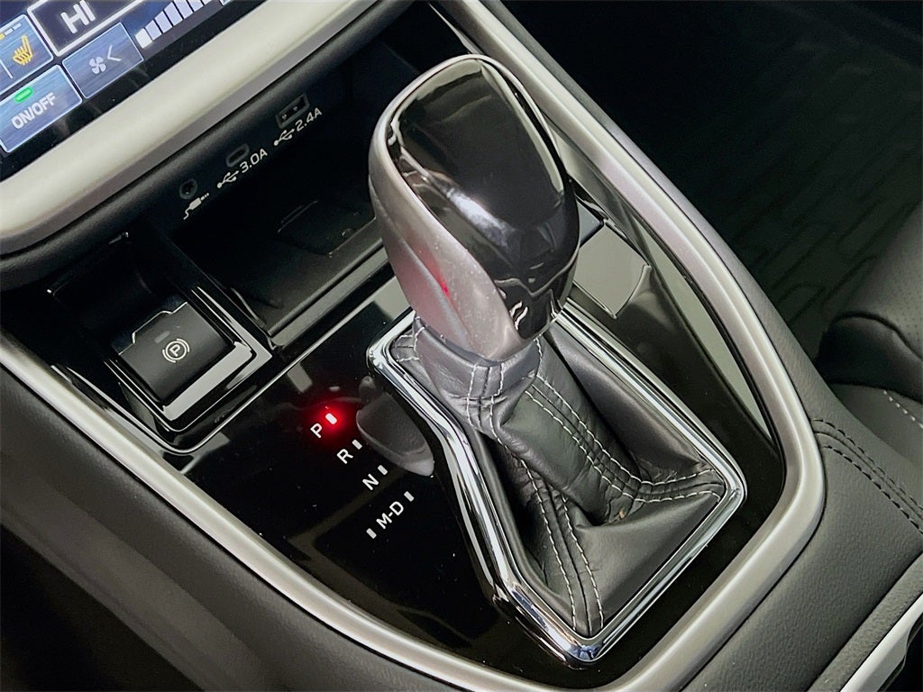 2025 Subaru OUTBACK Touring
