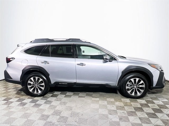 2025 Subaru OUTBACK Touring