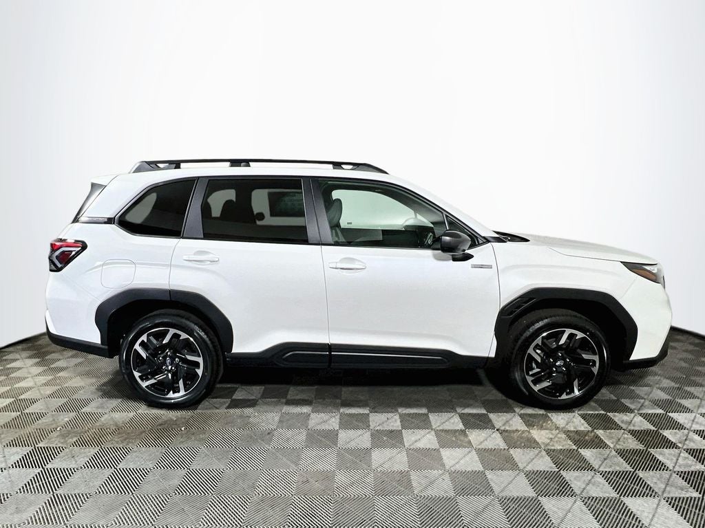 2026 Subaru FORESTER Premium Hybrid