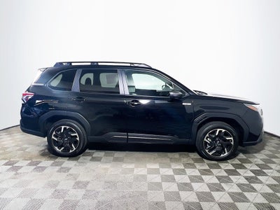 2026 Subaru FORESTER Premium Hybrid