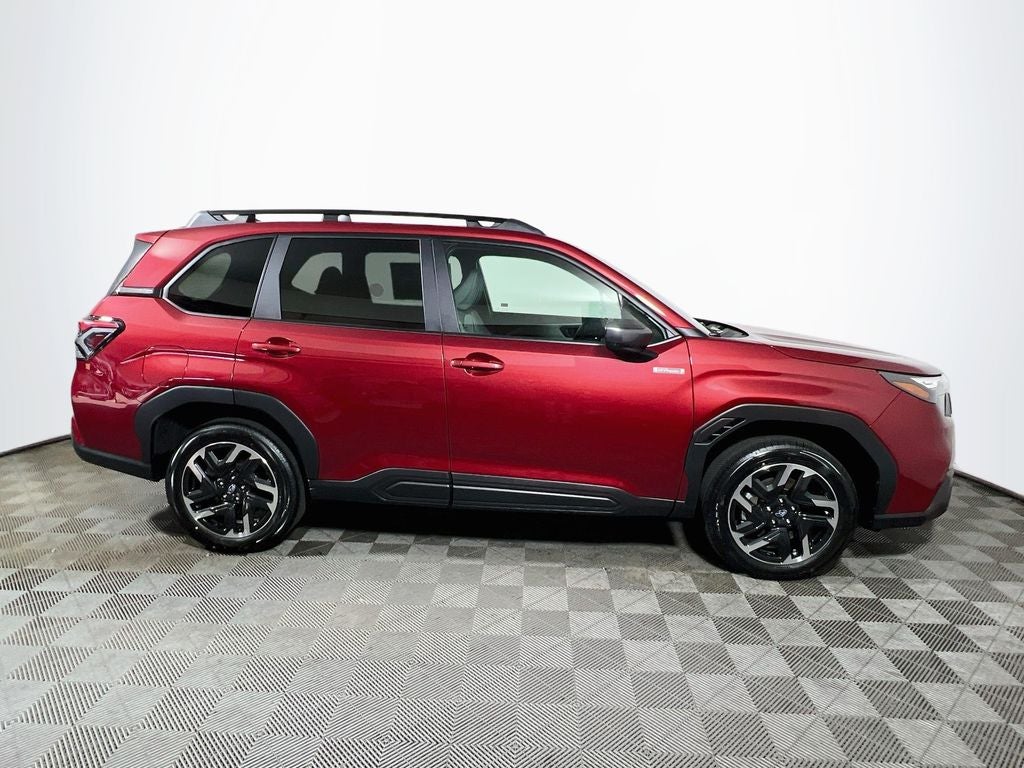 2026 Subaru FORESTER Premium Hybrid