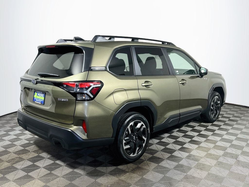 2026 Subaru FORESTER Premium Hybrid