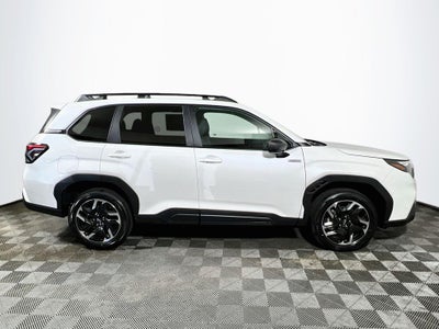 2026 Subaru FORESTER Premium Hybrid