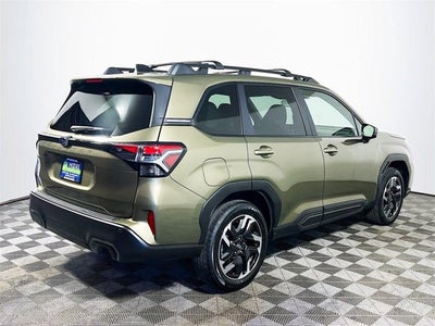 2025 Subaru FORESTER Limited