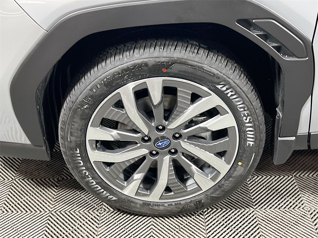 2025 Subaru FORESTER Touring Hybrid