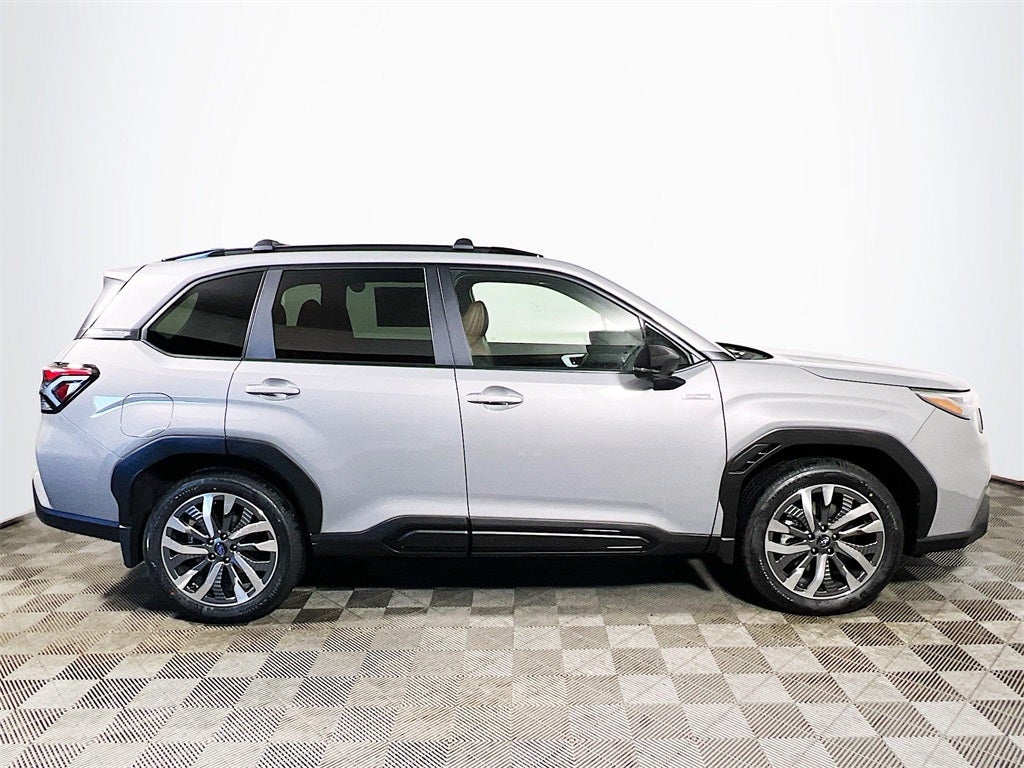 2025 Subaru FORESTER Touring Hybrid