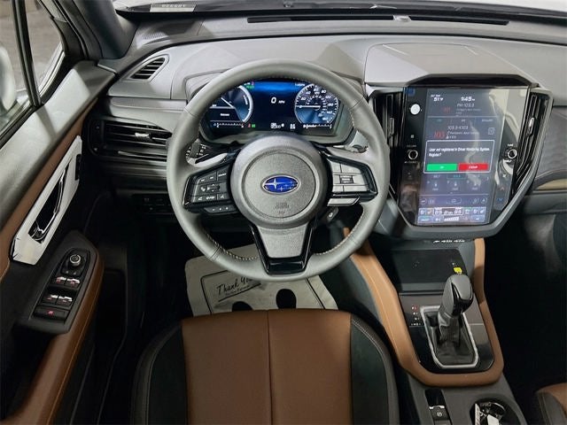 2025 Subaru FORESTER Touring Hybrid