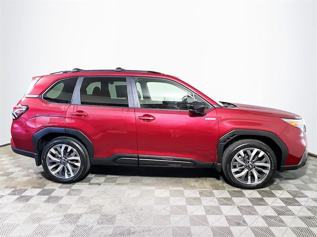 2025 Subaru FORESTER Touring Hybrid
