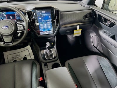 2025 Subaru FORESTER Touring Hybrid