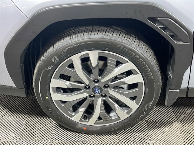 2025 Subaru FORESTER Touring Hybrid