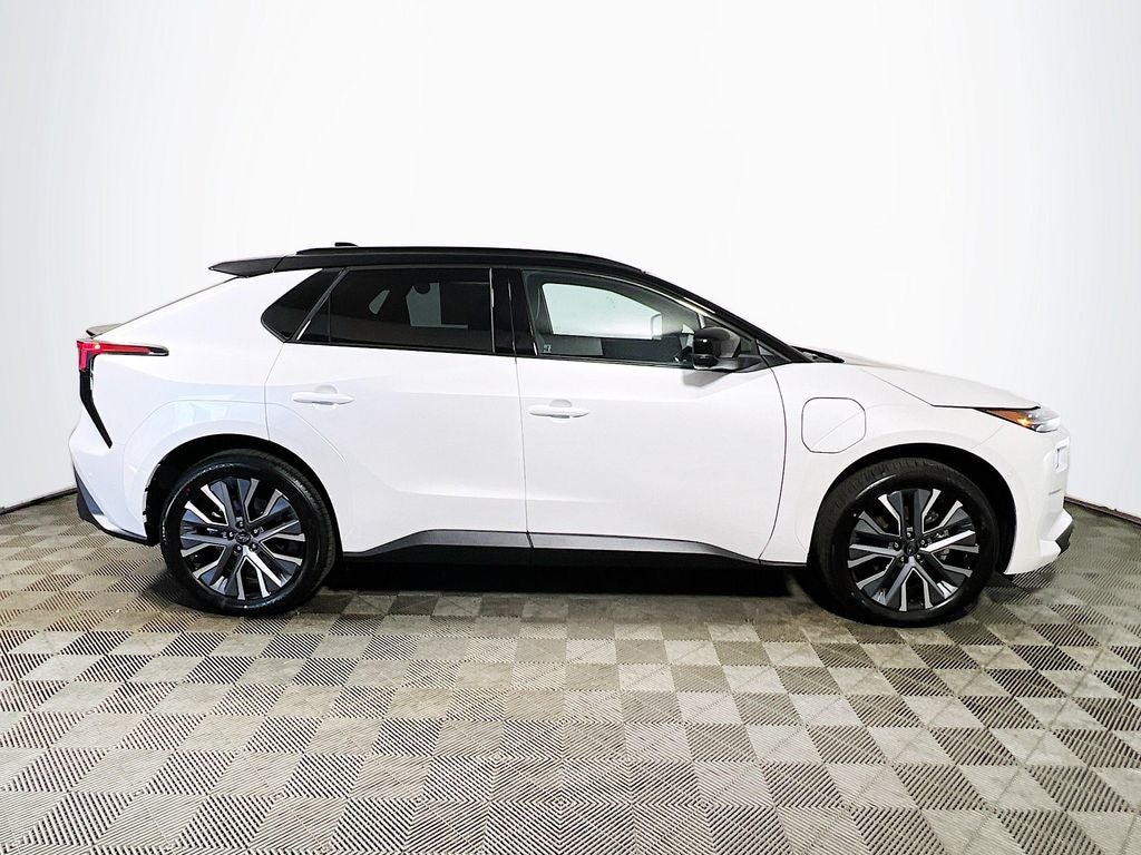 2026 Subaru SOLTERRA Touring XT