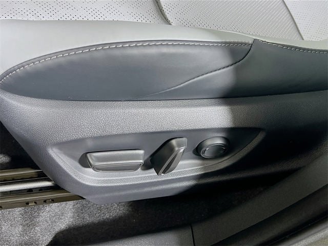 2026 Subaru SOLTERRA Touring XT