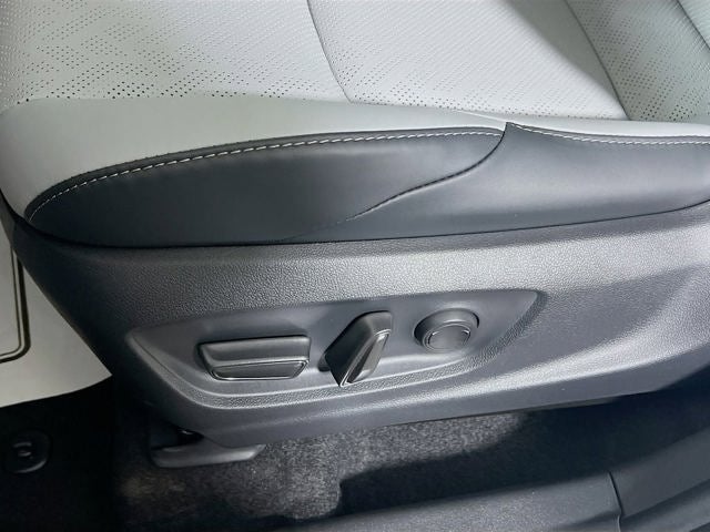 2026 Subaru SOLTERRA Premium