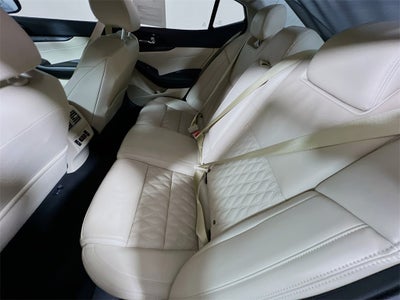 2023 Nissan Maxima Platinum