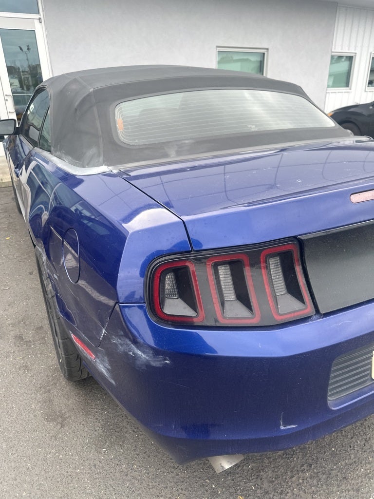 2014 Ford Mustang V6