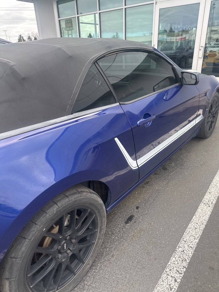 2014 Ford Mustang V6