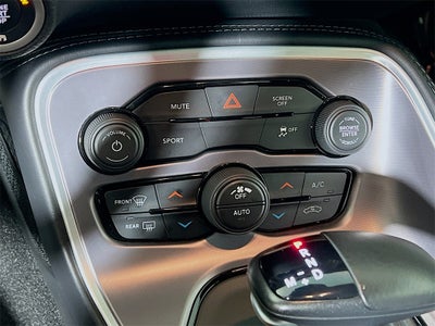 2021 Dodge Challenger SXT