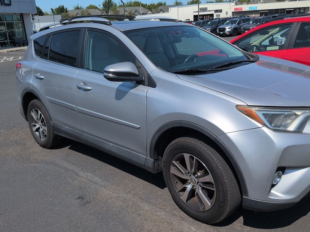 2016 Toyota RAV4 XLE