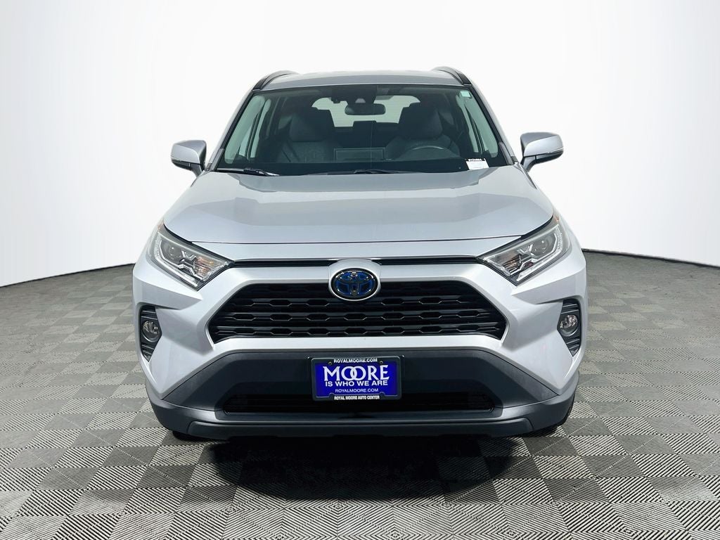 2020 Toyota RAV4 Hybrid XLE