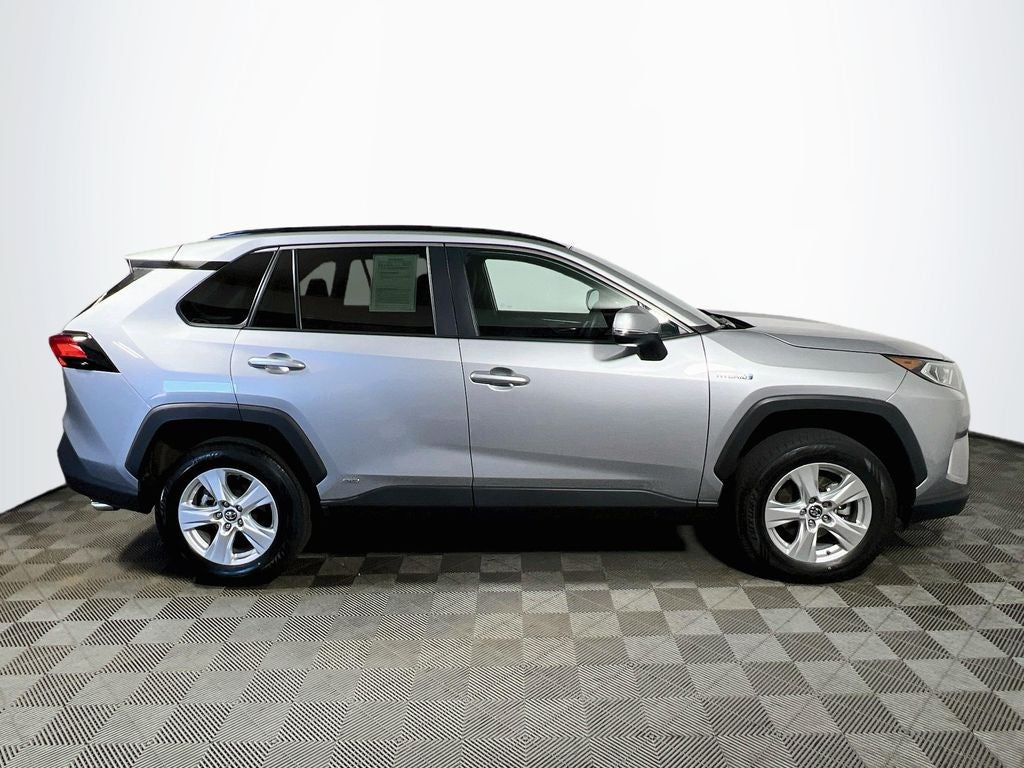 2020 Toyota RAV4 Hybrid XLE
