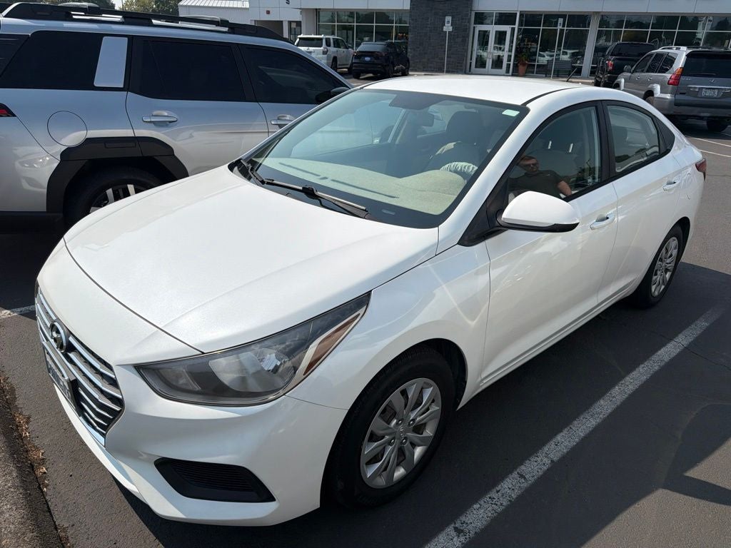 2020 Hyundai Accent SE