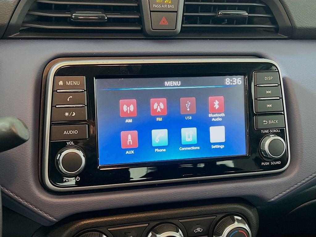 2024 Nissan Versa 1.6 SV