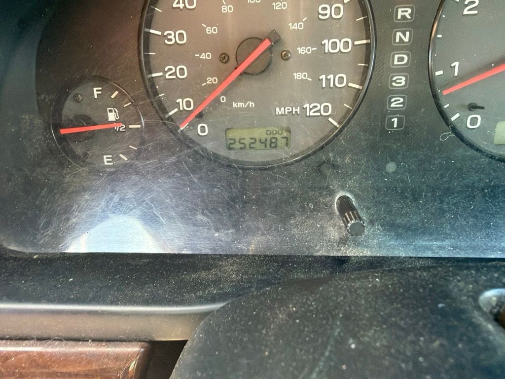2000 Subaru Outback 2.5 Limited
