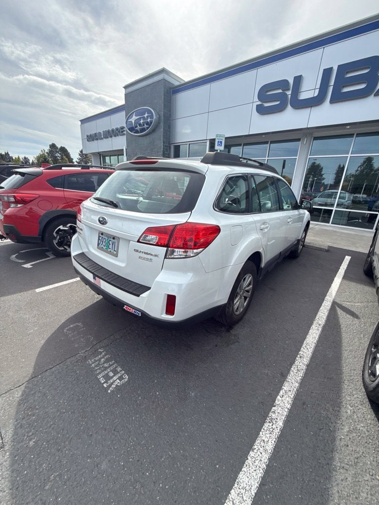 2011 Subaru Outback 2.5i