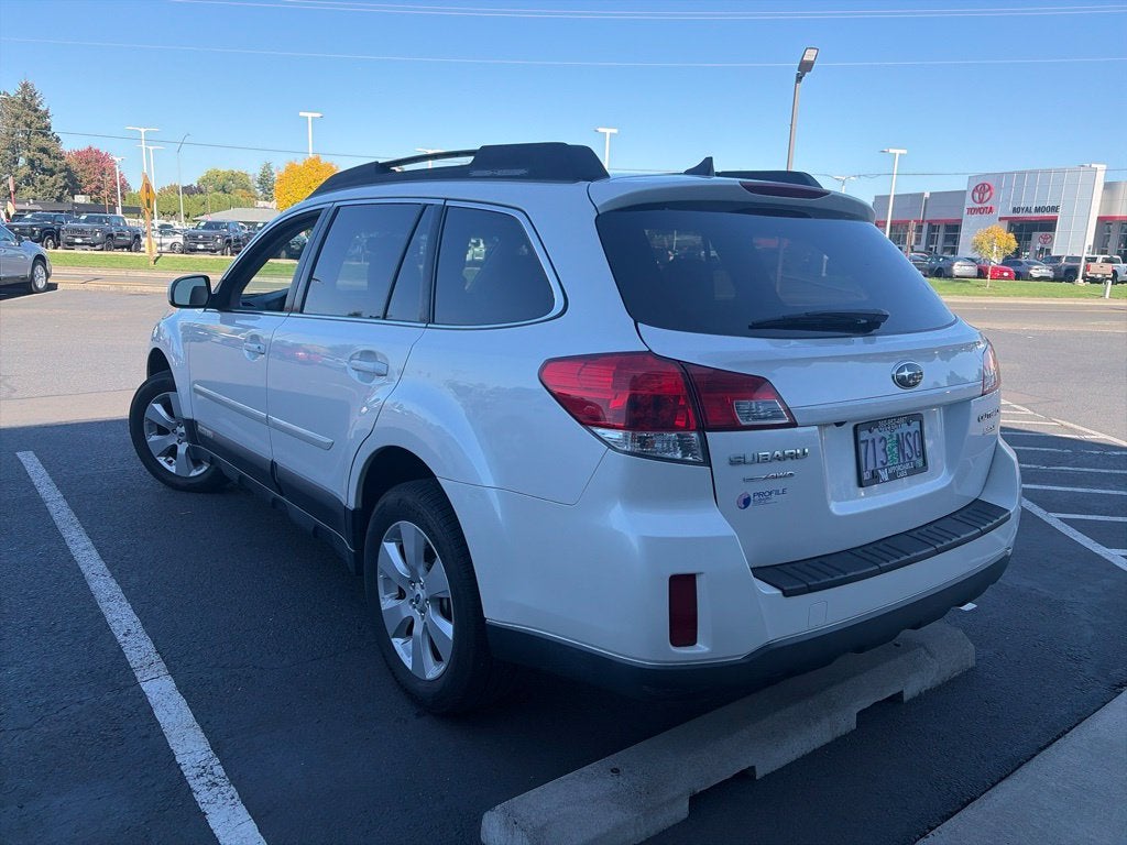 2011 Subaru Outback 2.5i Limited