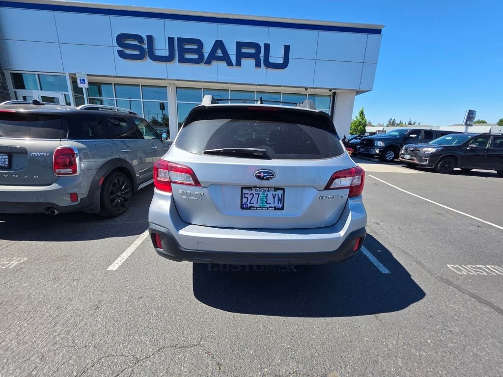 2018 Subaru Outback 2.5i Premium