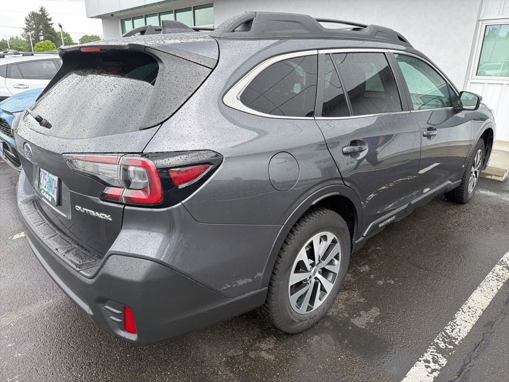 2022 Subaru Outback Premium