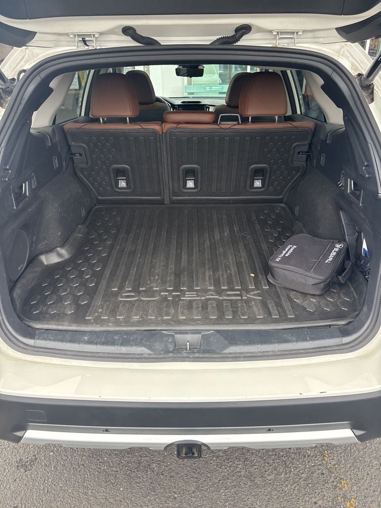 2023 Subaru Outback Touring XT