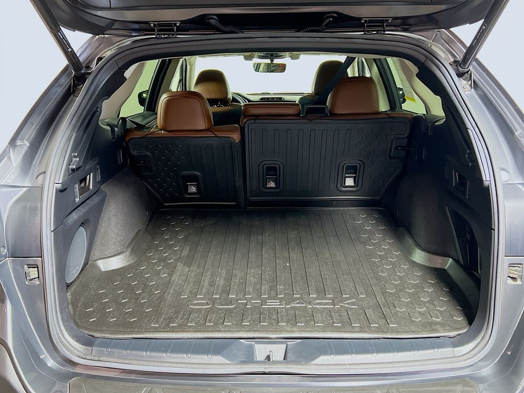2021 Subaru Outback Touring XT