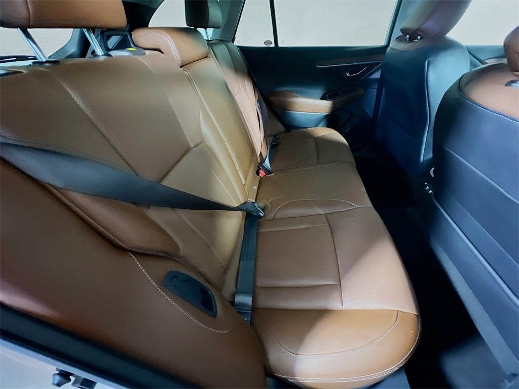 2022 Subaru Outback Touring XT