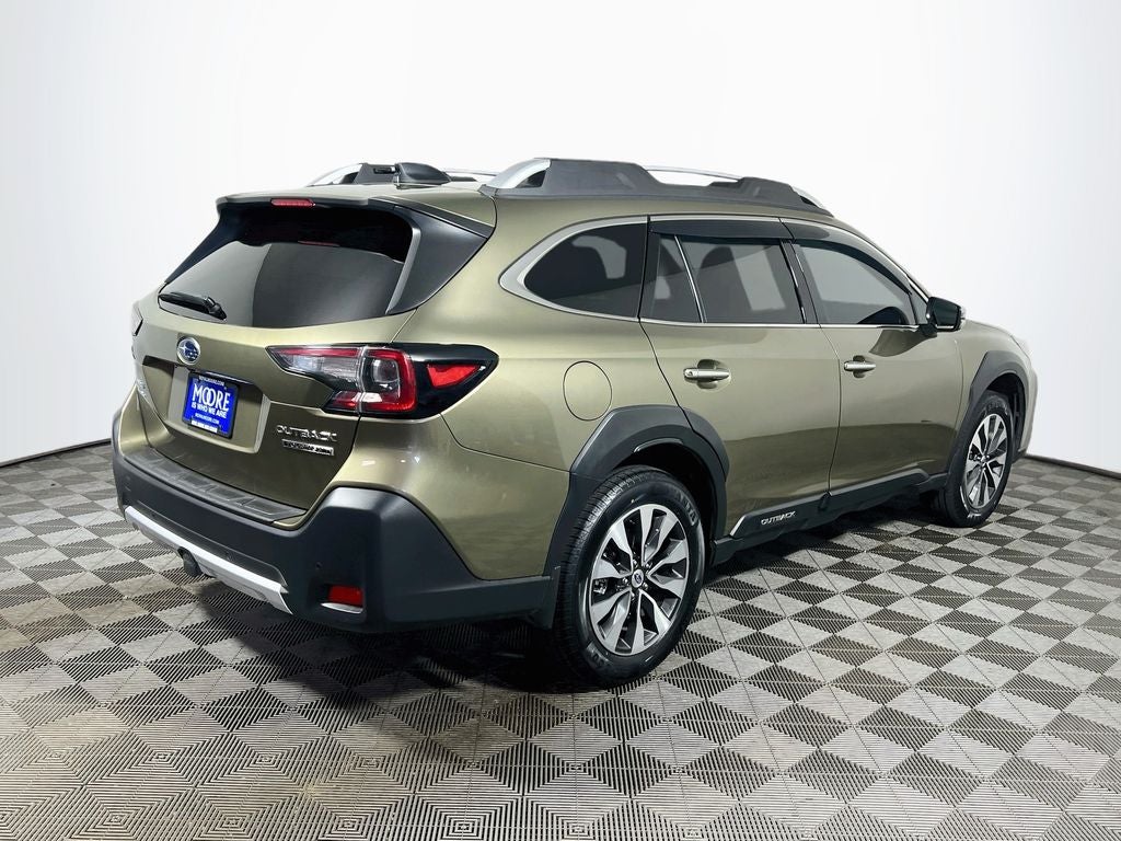 2025 Subaru Outback Touring XT