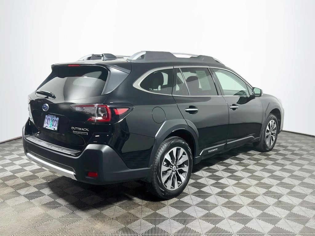 2025 Subaru Outback Touring XT