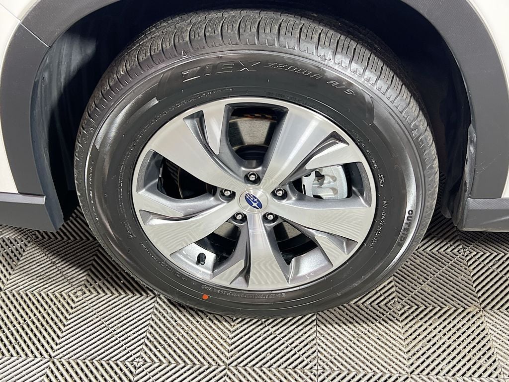 2023 Subaru Ascent Premium