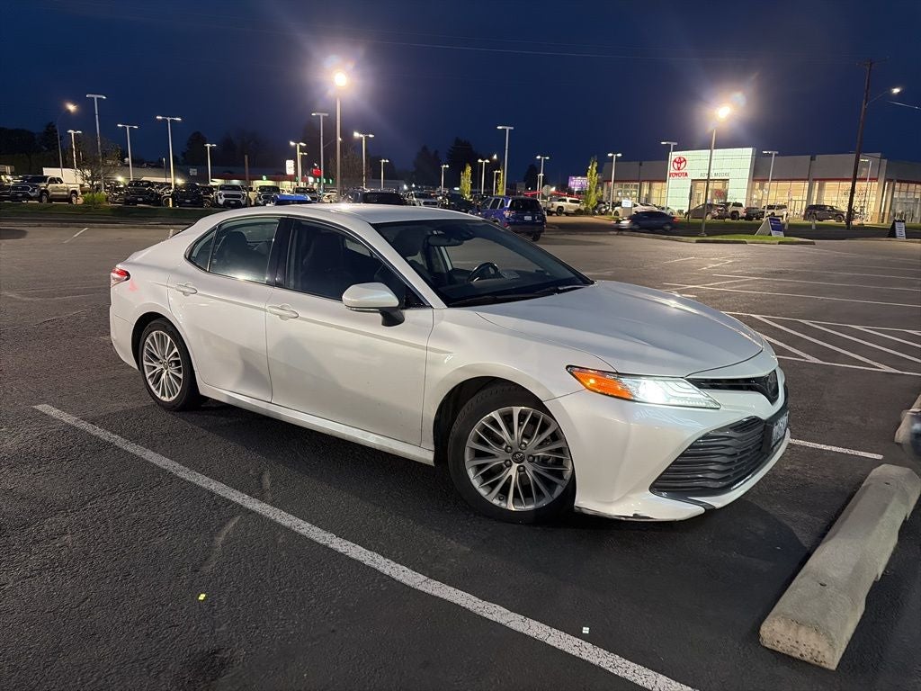 2019 Toyota Camry XLE